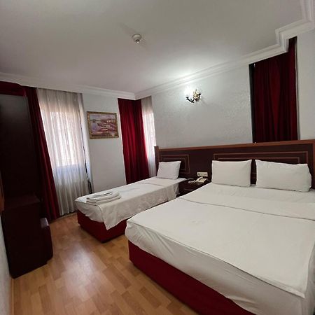 Red White Hotel Istanbul Exterior foto